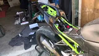 Kawasaki z900 Sound. With akrapovic headers and sc project s1 muffler.
