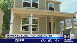 Women building their own homes