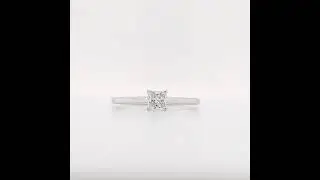0.30 Carat Princess cut diamond solitaire engagement ring