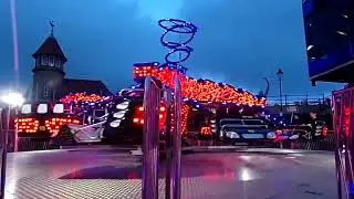 Аттракцион Cyclone (Bill Crow) от производителя представлен в парке Luna Park Scarborough в 2023 ...