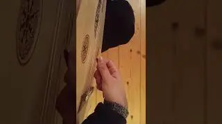 Correct way to hold the oud plectrum /نحوه صحیح گرفتن مضراب عود.#OudPlectrum #Shorts #oudlesson #oud