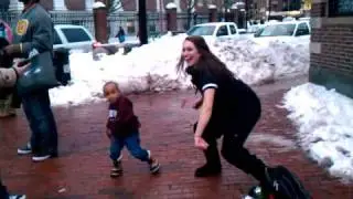 Vance Boogie does 'The Dougie' at Harvard Yard