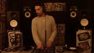Shades of House Music - Acid, Breakbeat, Ibiza Classics & Latest Underground Vinyl DJ Set [2021]