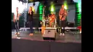 Papa Roach - Hollywood Whore ( Breaking the Silence - cover )