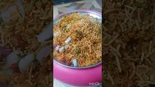 Roti poha #namkeen#roti#poha#tasty#yummy#delicious#shorts#ytshorts#food#recipe