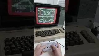 C64 Ultimate Wizard 2 - CRT Sony Trinitron - #c64 #retrogaming #gameplay #commodore #crt #videogames