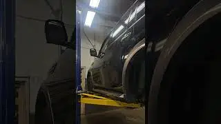 2018 Nissan Armada air ride comprossor replacement #nissan #nismo #Armada #automobile #autorepairs