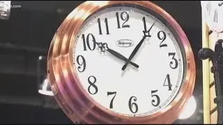 Doctor provides tips on adjusting your sleep for Daylight Saving Time