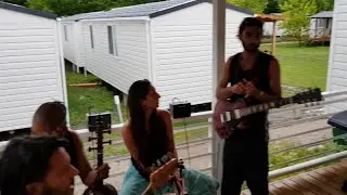 anna RF - Flight Mode (live jam in the rain)