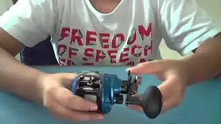 Sure catch baitcaster (blue)