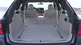 2017 BMW 5 Series Touring interior design