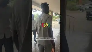 Black Stars goalie Joseph Anang interacts with fans. #ghana #football #blackstars