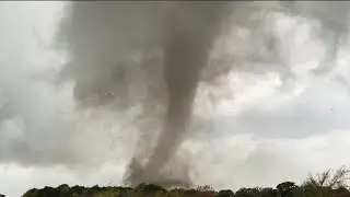 Close-Range Tornado near Sulphur Springs, TX - November 4, 2022