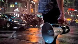 Weak loonie helps boost Toronto film business
