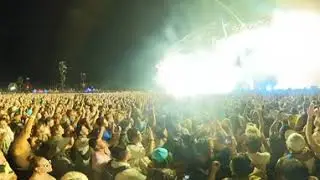 Coachella VR - Gorillaz Feel Good Inc