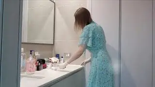 Cleaning Motivation In The Latex Gloves