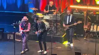 Pump It Up/ What&rsquo;s So Funny About Peace, Love & Understanding Elvis Costello Ft Myers FL 7/10/2025