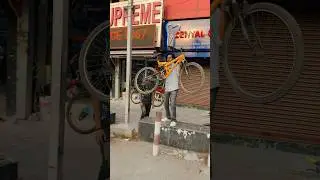 Cycle utha ke phaek dee sahil bhai ne customer kee nayi cycle dilwa dee fir #viral #shorts #reels