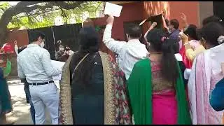 Queen Mary's School Tis Hazari II Protest against offline mode of examination