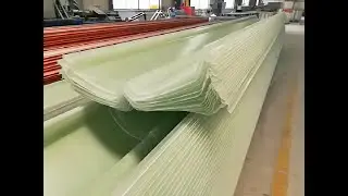Colored Opaque and Skylight Transparent Fibreglass Corrugated Roofing Sheets