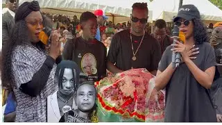 REMA NAMAKULA,SHEEBAH KALUNGI BAWADDE FIK FAMEICA OBUBAKA OBUMUGUMYA MU KUZIIKA MAAMA WE 