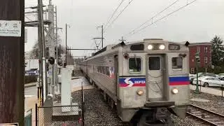 Friendly SEPTA Silverliner IV Crew Does Horn Show In North Wales
