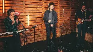 T&eacute;m&eacute; Tan - Menteur (live)