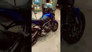YAMAHA FZ-09.                                                       #calmdown #yamahafz09 #fz