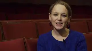 Treffen Sie Anna Grundmeier, Dramaturgin von DER KAISER VON ATLANTIS an der Deutschen Oper am Rhein