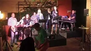 Funky ABBA im Aldiana Alcaidesa - www.bandurlaub.net -