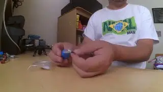 unboxing 7.4V 400mAh Lipo Battery Fitting for DM007 qudcopter