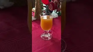 Warm apple pie cider 😋 #christmas #adultbeverage #warmdrink #cozy #sunday #applecider 🍎🥧