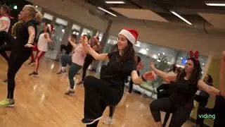 Zumba navideña - Viding Alcántara
