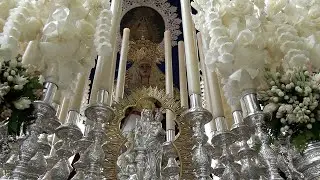 La Virgen de la Palma enamora a los ceutíes en su salida extraordinaria