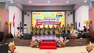 Lomba paduan suara guru se kota padang