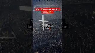 700,000 PEOPLE WORSHIP JESUS❤️😱 #jesus #foryou #love #wow #olympics #christian #worship #fyp #god