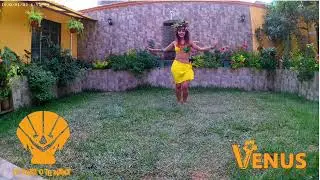 Ori Tahiti con Venus Ferreyra