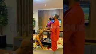 Oga caught Pastor sleeping with his wife in their home