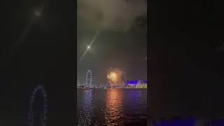 Unexpected fireworks at Marina Bay Sands. #fireworks #marinabaysingapore