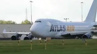 Boeing 747 at East Midlands Airport 🎶