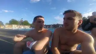Wild Swimming Brother - How to master the mass start