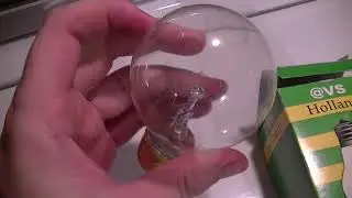 Unknown manufacturer very low quality 230V 100W incandescent lamp