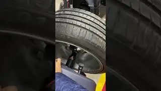 wheel balancer with laser