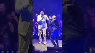 Keith Sweat and Coko of SWV singing 