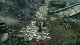 Геймплей Skyrim: рукопашная схватка 1 на 2 против бандитов (без магии)