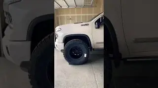 Вот как выглядят 37-е на фоне Chevrolet Silverado High Country 2024 года