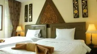 The Red Balcony Inn ★ Pattaya, Thailand