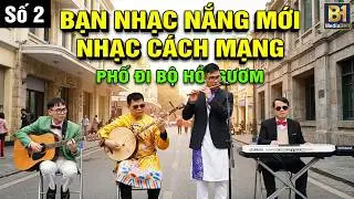 Live Ban nhạc Nắng Mới biểu diễn trên phố đi bộ Hồ Gươm
