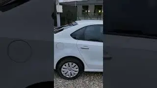 Volkswagen Polo 1.6 AT, 2015