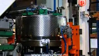 Японский тренер-консультант Тосио Хорикири у...
